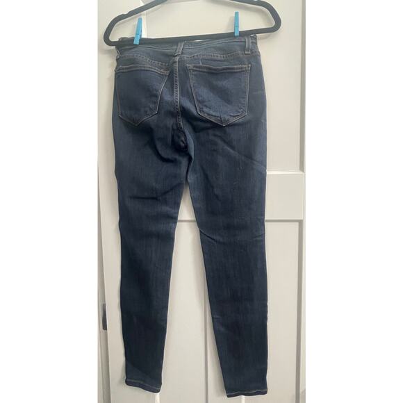 Judy Blue's Midrise Skinny - Picture 3 of 3